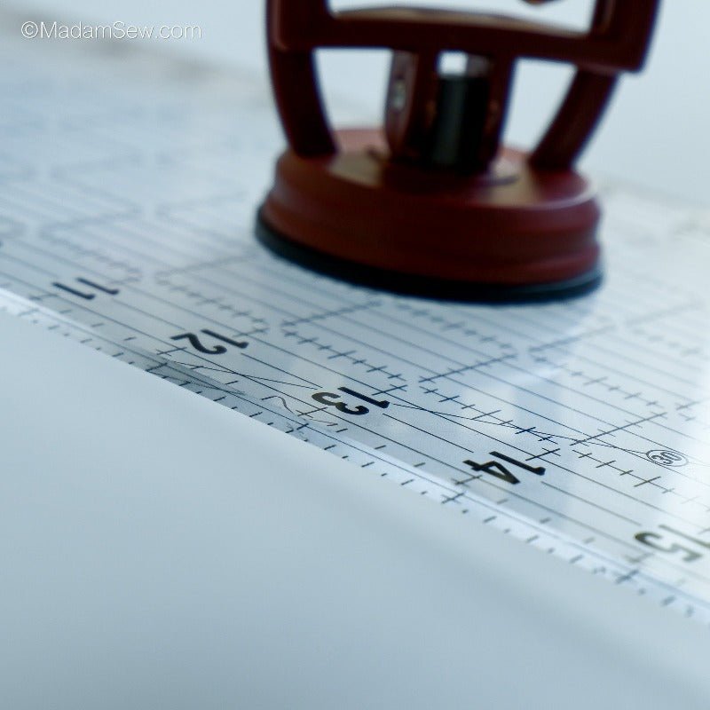 Custom Ruler Handle Ruler Grip - Ruler Handle with Suction Cup – MadamSew
