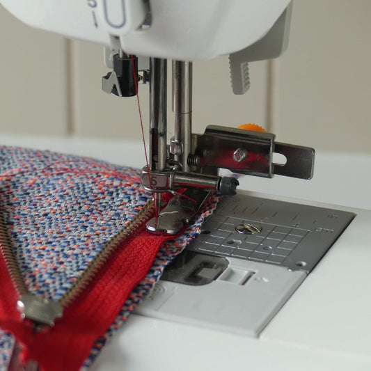 Sewing Machine Hemmer Foot Universal Hemming Puller Tube Spiral Presser  Foot Stainless Steel DIY Crafts Sewing Tools Accessories