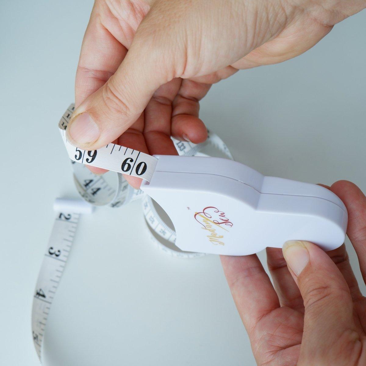 Measuring Tape (Lock, Eject, Retract) Body Self-Measuring Tape for Tracking Weight  Loss, Tailoring, Handcrafts, Clothes, REIDEA