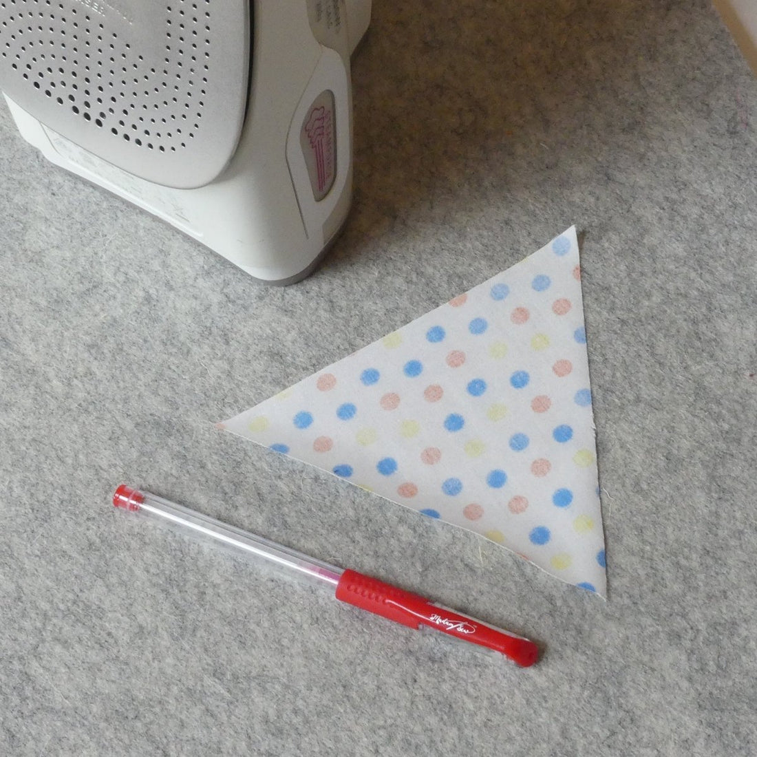 Heat Erasable Fabric Marker Pens Three Pack MadamSew