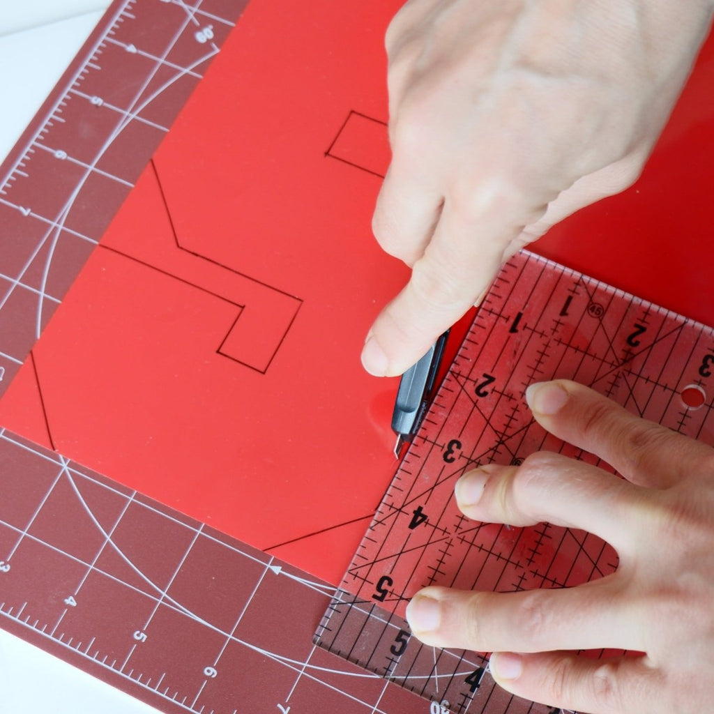 Cutting shape out of Heat Transfer Vinyl
