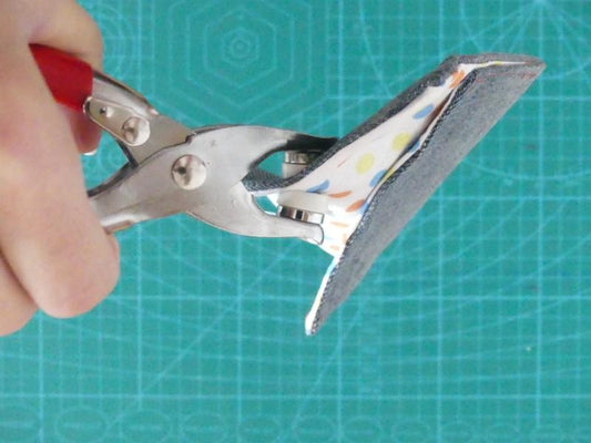Pliers for Open Ring Snaps - MadamSew