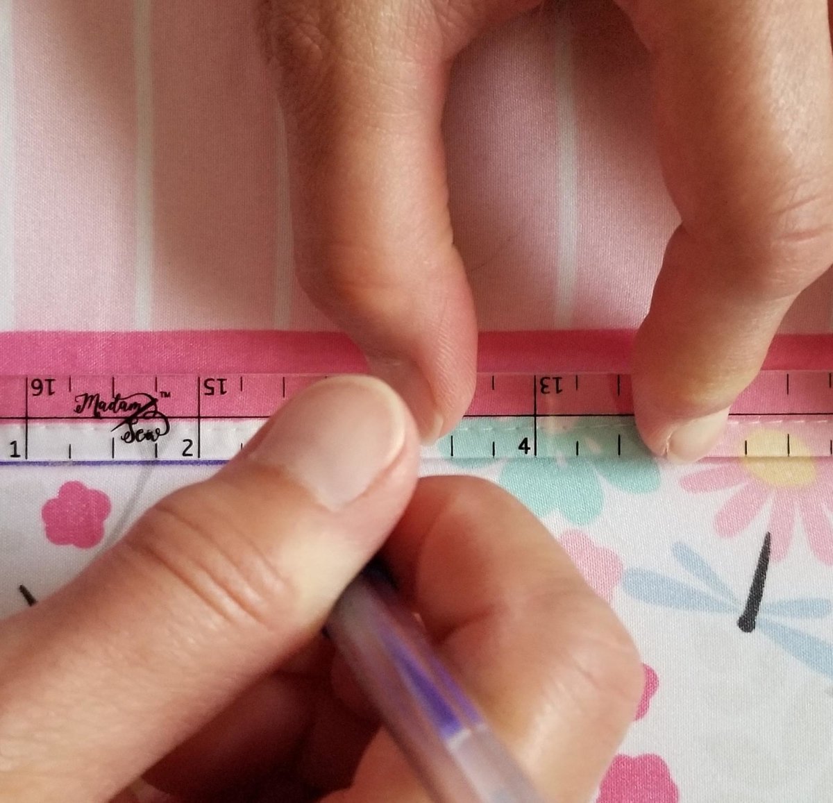 Exclusive Design, Quarter-Inch Patchwork Sewing Ruler, 9” and 17” Quilting