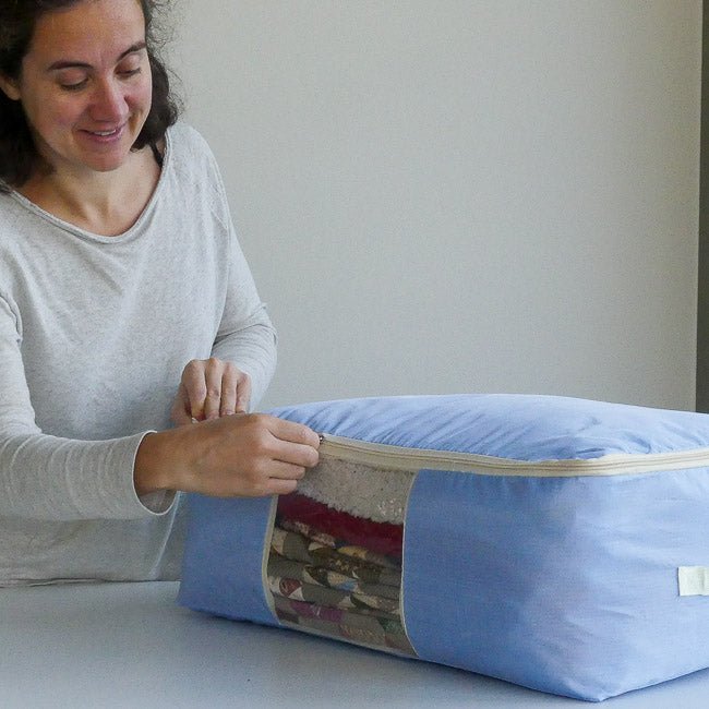 Quilt Storage Bag - Standard Size (22”L x 15”W x 8”H) - Periwinkle - MadamSew