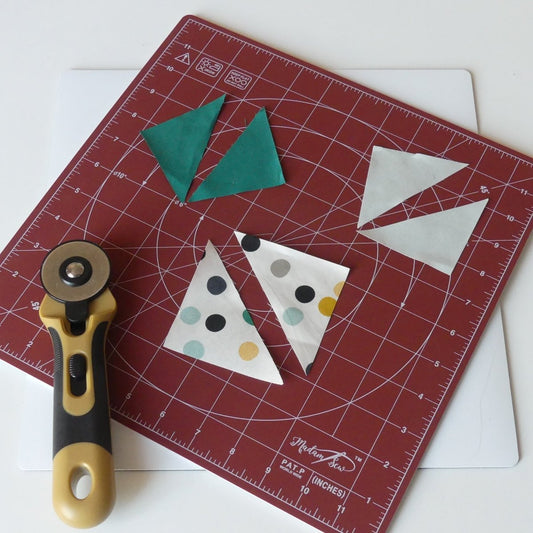 Self-Healing Rotating Cutting Mat - MadamSew